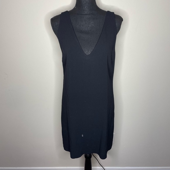 Theory Dresses & Skirts - Theory Black V-neck Shift Dress Size Large